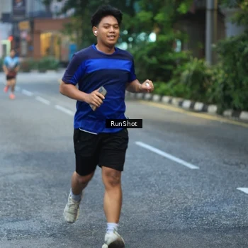 Runner Photo 8622640
