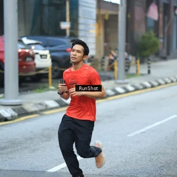 Runner Photo 8622690