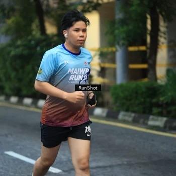 Runner Photo 8622697