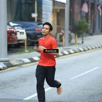 Runner Photo 8622699