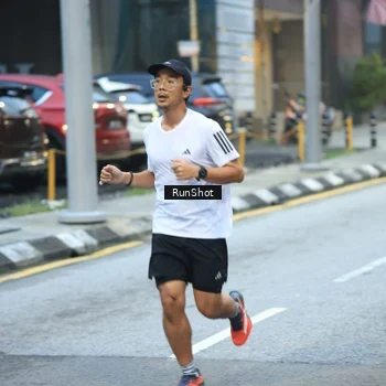Runner Photo 8622748
