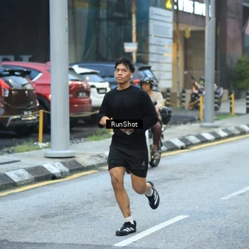 Runner Photo 8622754