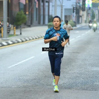 Runner Photo 8622843