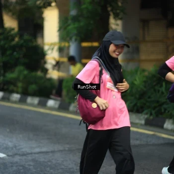 Runner Photo 8622855