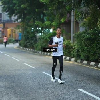 Runner Photo 8622882