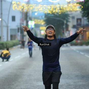 Runner Photo 8622923