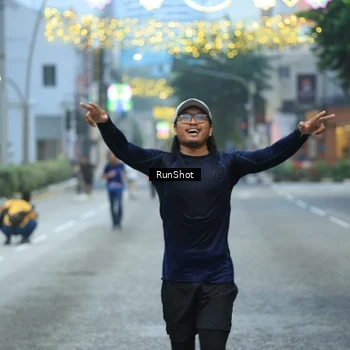 Runner Photo 8622924