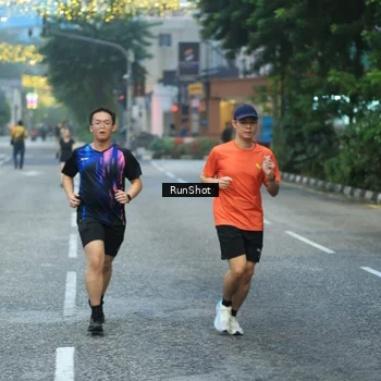 Runner Photo 8622972
