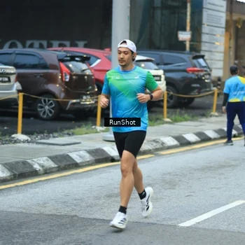Runner Photo 8622979