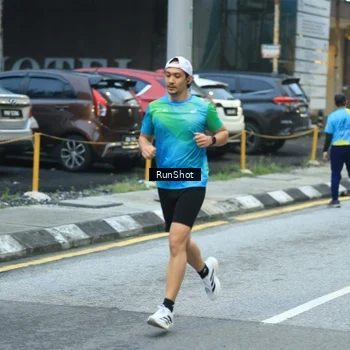 Runner Photo 8622980