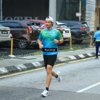 Runner Photo 8622981