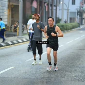 Runner Photo 8622987