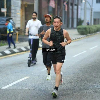 Runner Photo 8622990