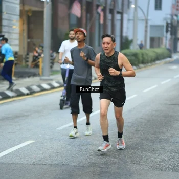 Runner Photo 8622991