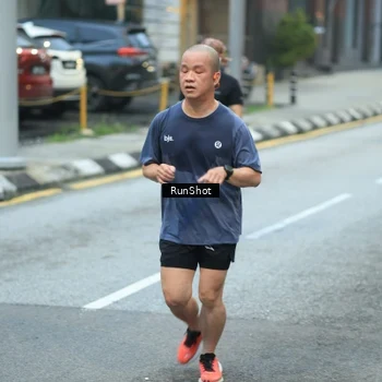 Runner Photo 8623000