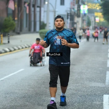 Runner Photo 8623007