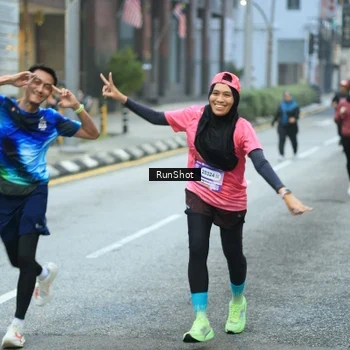 Runner Photo 8623013
