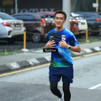 Runner Photo 8623017