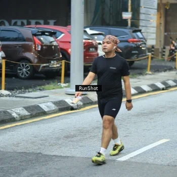 Runner Photo 8623020