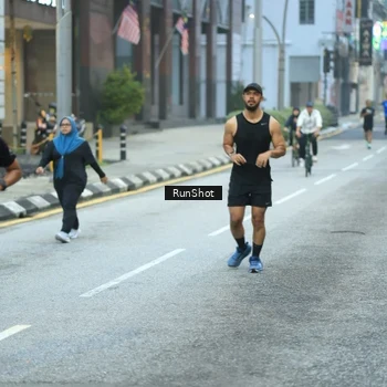 Runner Photo 8623039