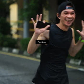 Runner Photo 8623102