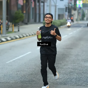 Runner Photo 8623117