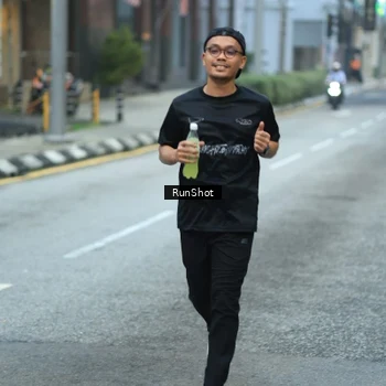 Runner Photo 8623121