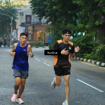 Runner Photo 8623130