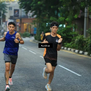 Runner Photo 8623132