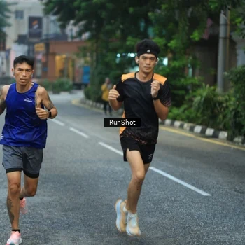 Runner Photo 8623134