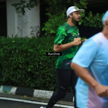 Runner Photo 8623175