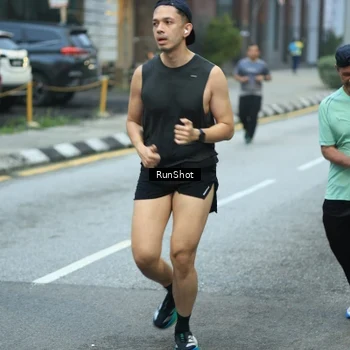 Runner Photo 8623177