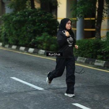 Runner Photo 8623202