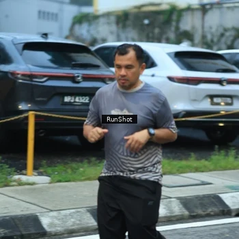 Runner Photo 8623204