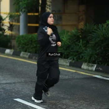 Runner Photo 8623212