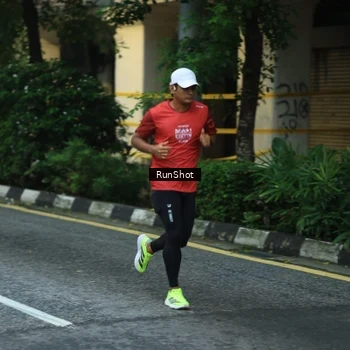 Runner Photo 8623217