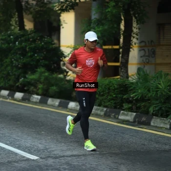 Runner Photo 8623223