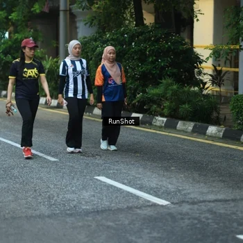 Runner Photo 8623249