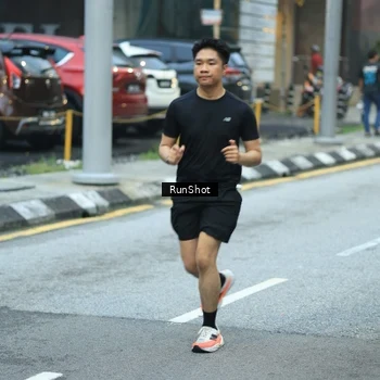 Runner Photo 8623252