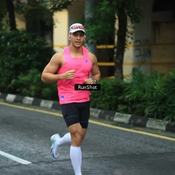 Runner Photo 8623277
