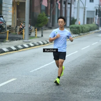 Runner Photo 8623297