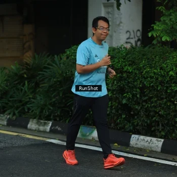 Runner Photo 8623300