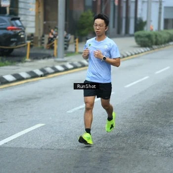 Runner Photo 8623304