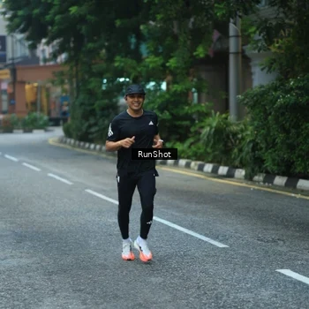 Runner Photo 8623340