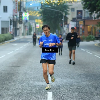 Runner Photo 8623343