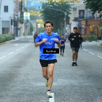 Runner Photo 8623346