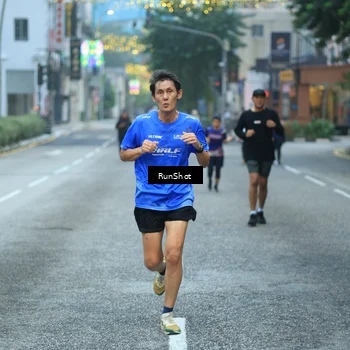 Runner Photo 8623347