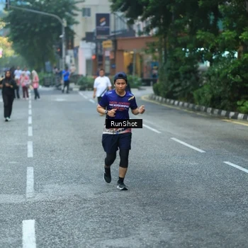 Runner Photo 8623353