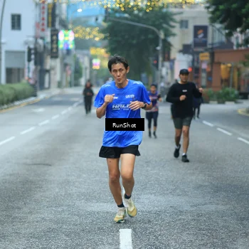 Runner Photo 8623359