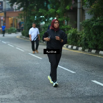 Runner Photo 8623362